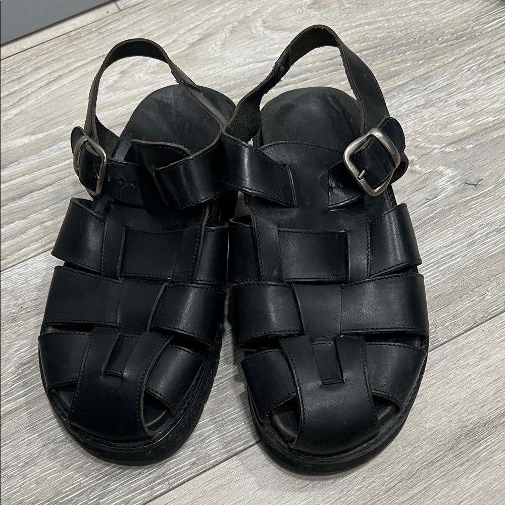 Frye Black Leather Sandals with Buckle